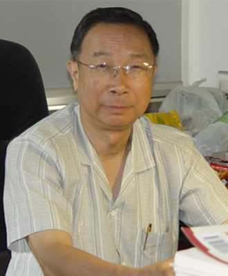 黃震華2.jpg