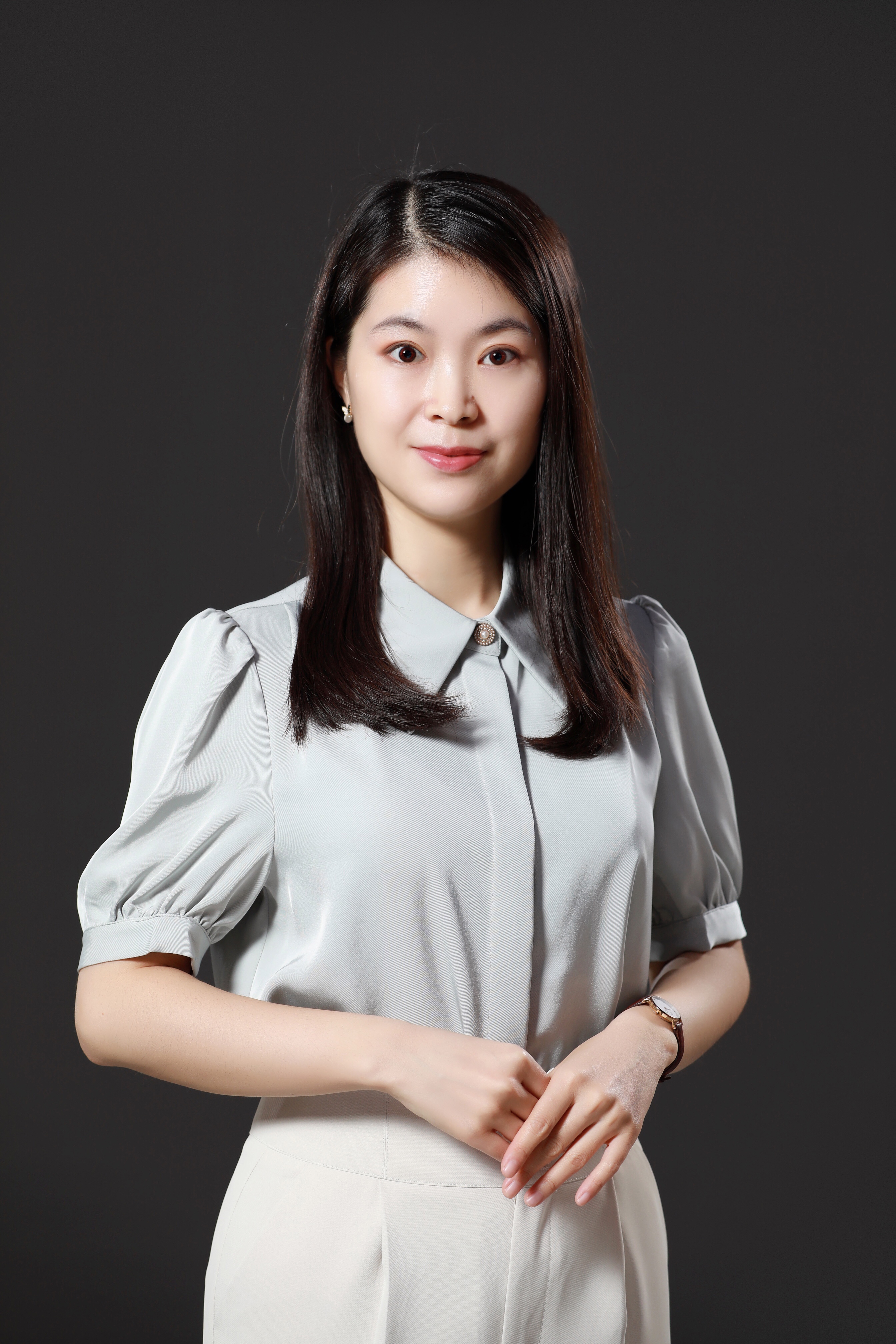 個(gè)人照片 夏潔.jpg